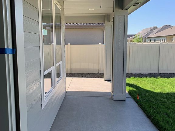 2nd image of 801 E Pascua Dr