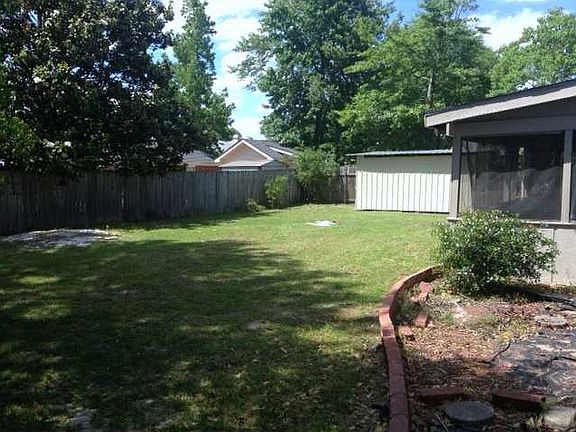 4th image of 132 Stratford Dr