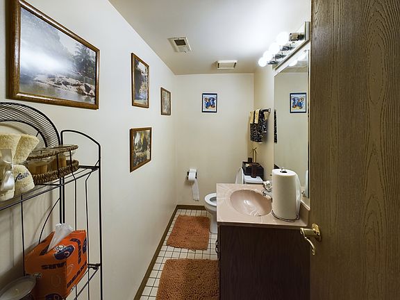 5th image of 18152 Idlewild Dr