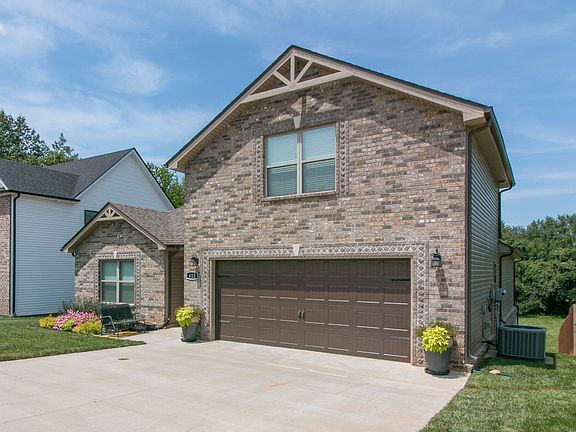 3rd image of 413 Wingfield Dr