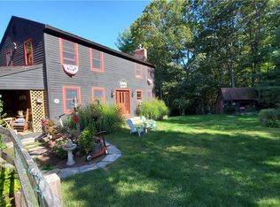97 NW Main St, Douglas, MA 01516