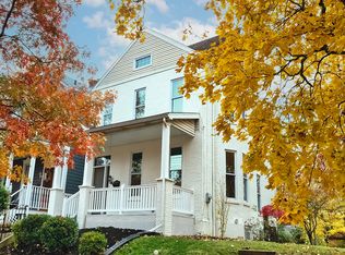 418 Delaware Ave, Oakmont, PA