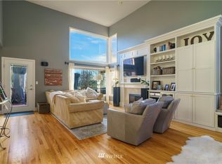 12016 89th Pl NE, Kirkland, WA 98034