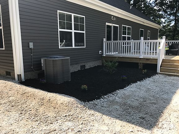 4th image of 3717 Battlefield Blvd S