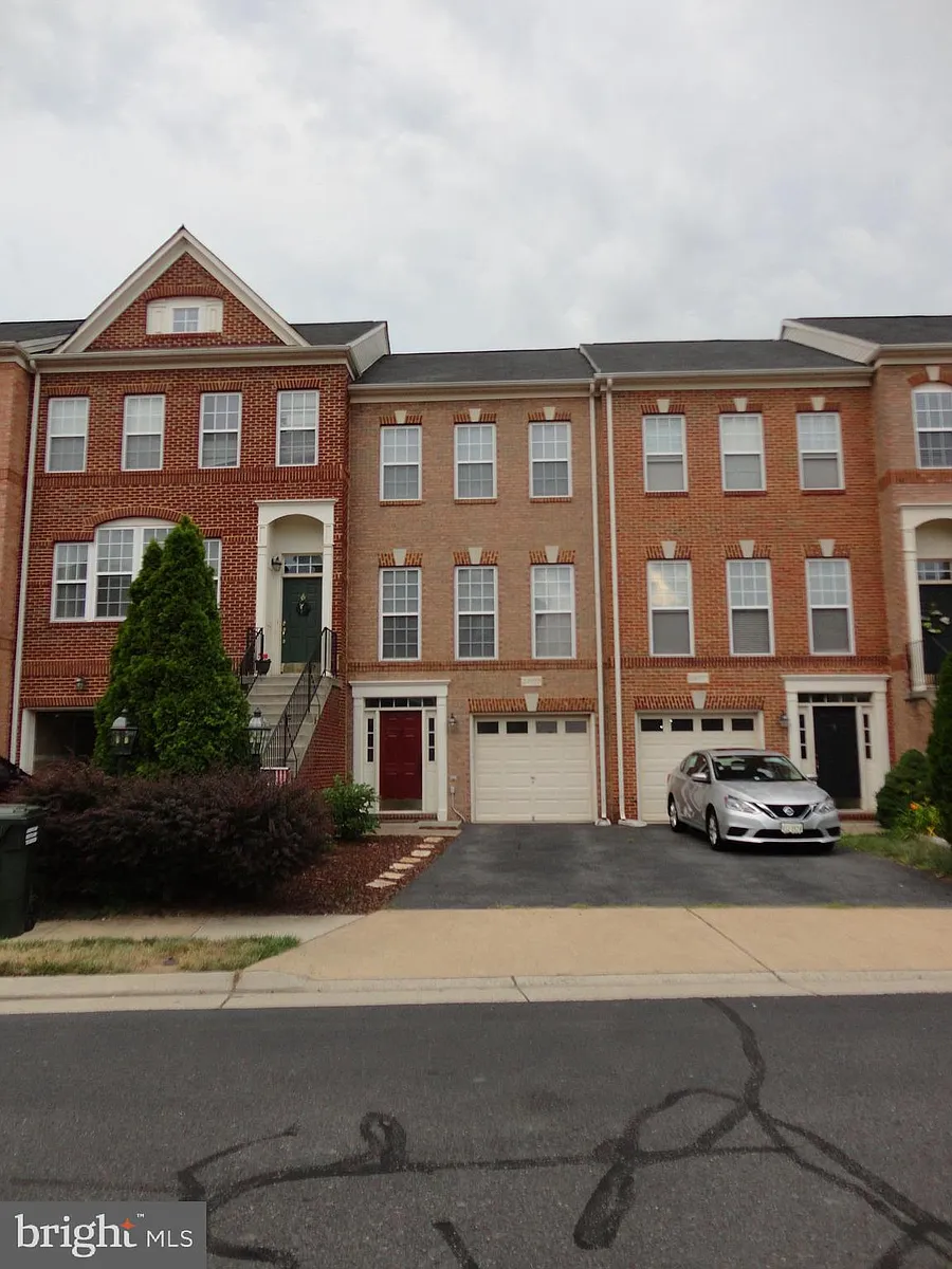 Building Photo - 24673 Nettle Mill Sq