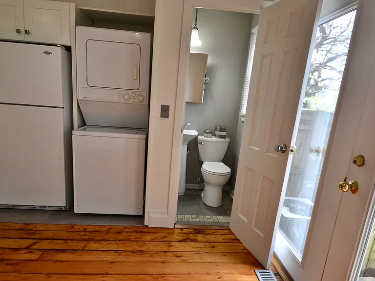236 Jackson St #B — Photo 16