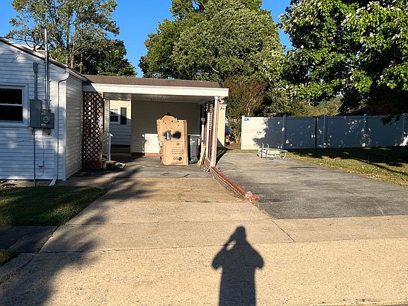 2nd image of 1813 Washington Ave