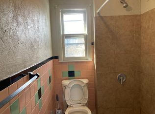 107 S Fulton St, Woodbridge, NJ 07095