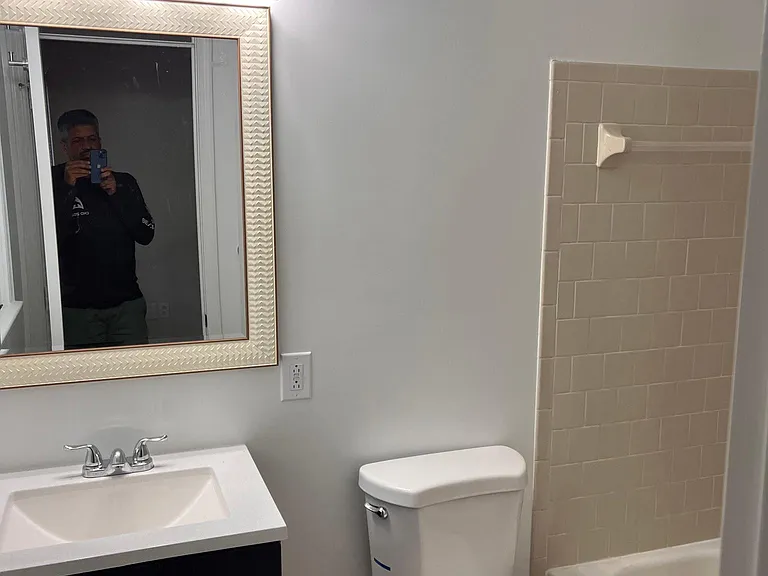 3rd floor bathroom attached to bedroom (1)
