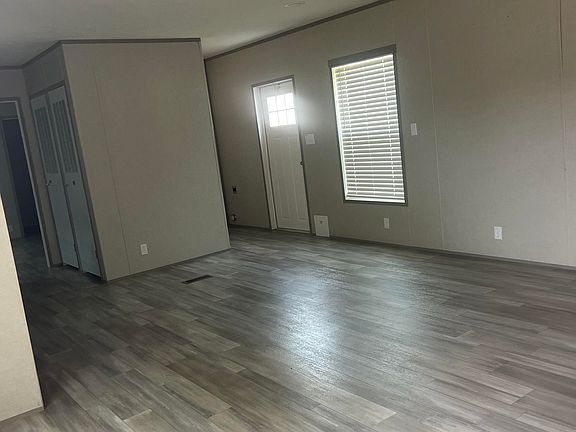 3rd image of 2220 Montague Avenue Ext