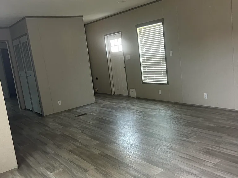 2220 Montague Avenue Ext — Photo 3