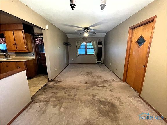 3rd image of 5335 Florita Dr