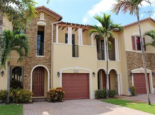 3148 NW 103rd Path #3148, Miami, FL 33172
