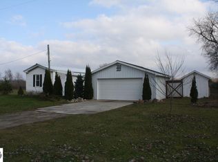 649 S Shepherd Rd, Mount Pleasant, MI 48858