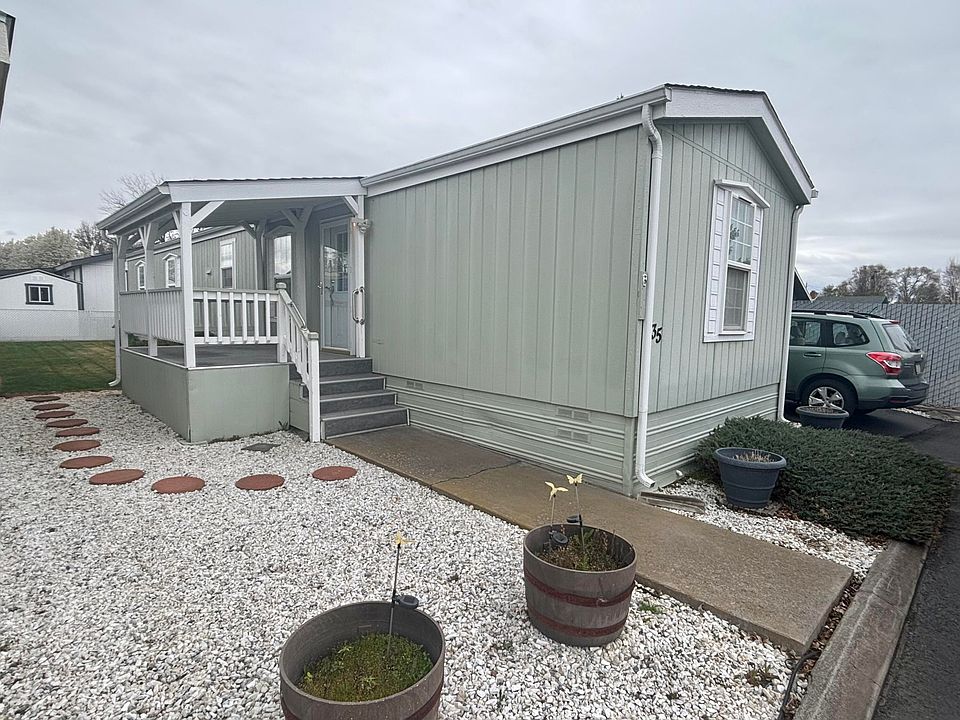 1st image of 4200 Summers Ln Unit 35
