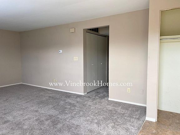 3rd image of 8131 Mount Aetna St