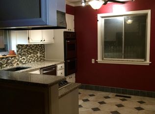 330 E 45th Ct, Tulsa, OK 74105