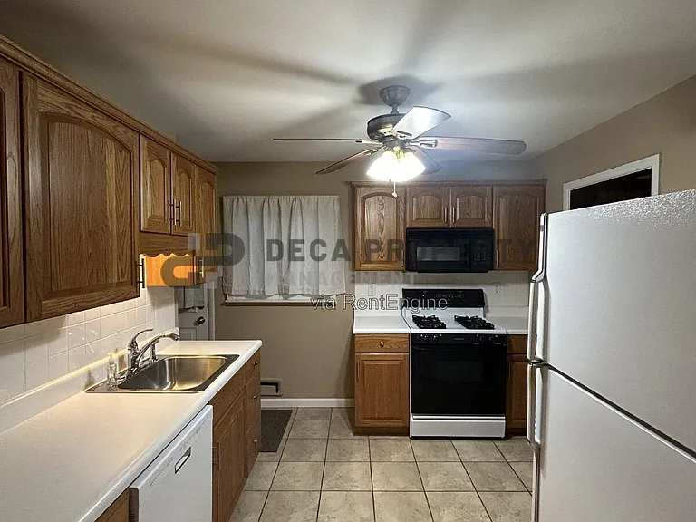 6405 Kingsway Dr — Photo 5