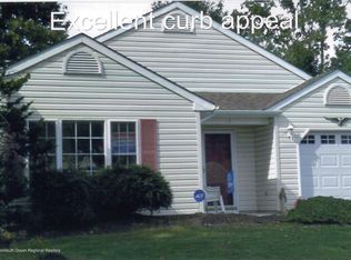 12 Woodchuck Ln, Brick, NJ 08724