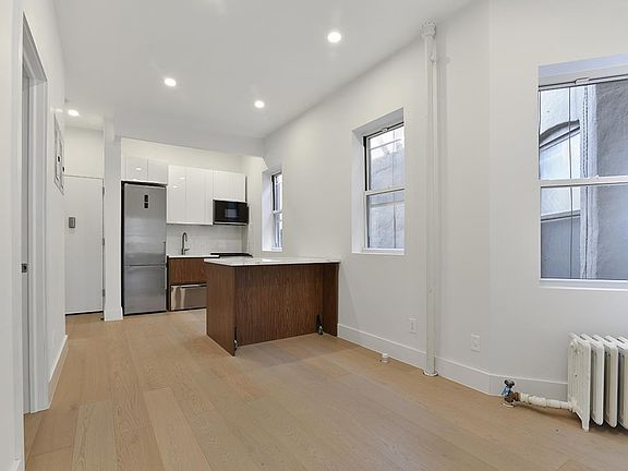 2nd image of 514 E 12th St #12A14