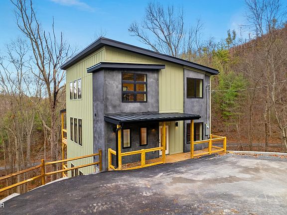 4th image of 2232 Spurling Rd