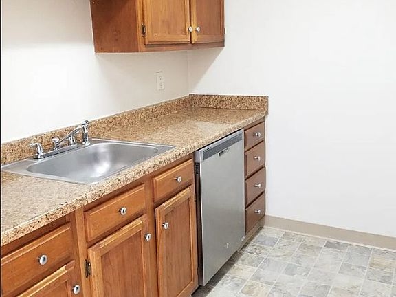 3rd image of 10725 Myers Way S APT D