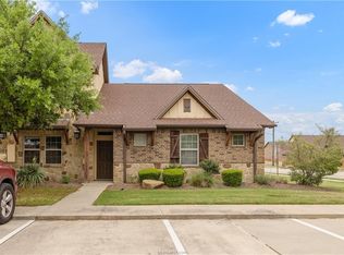 4327 Commando Trl, College Station, TX 77845
