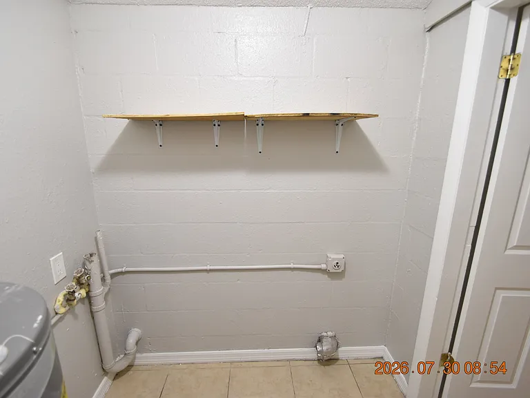 12203 N 9th St — Photo 12