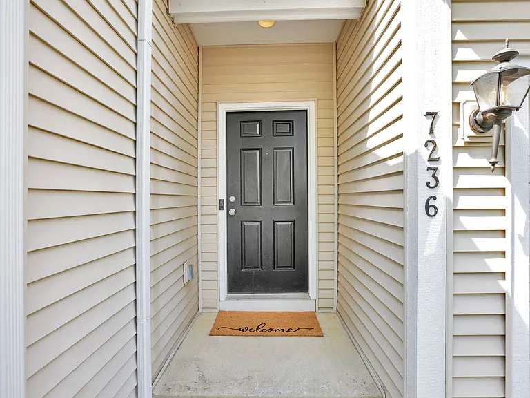 7236 Upper Albany Dr — Photo 8