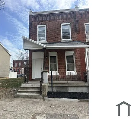 5 bed, 1360 sqft, $2,475 — Photo 3