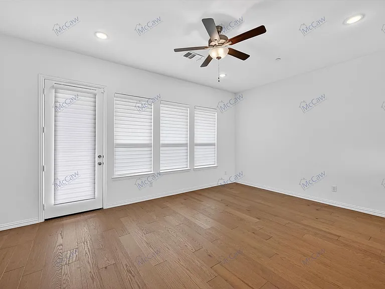 3717 Island Vista Dr — Photo 6