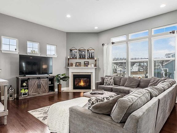 5th image of 10416 Sugar Maple Dr