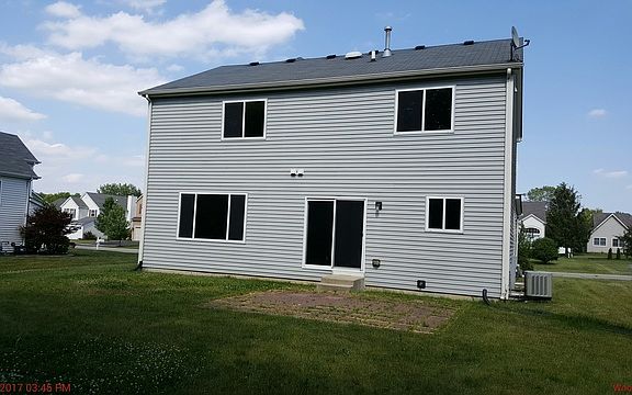 3rd image of 311 Redwing Dr