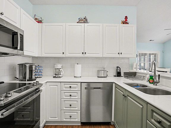 4th image of 4644 Lightkeepers Way #40F