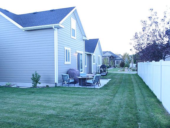 4th image of 14126 S Grizzly Wulff Dr
