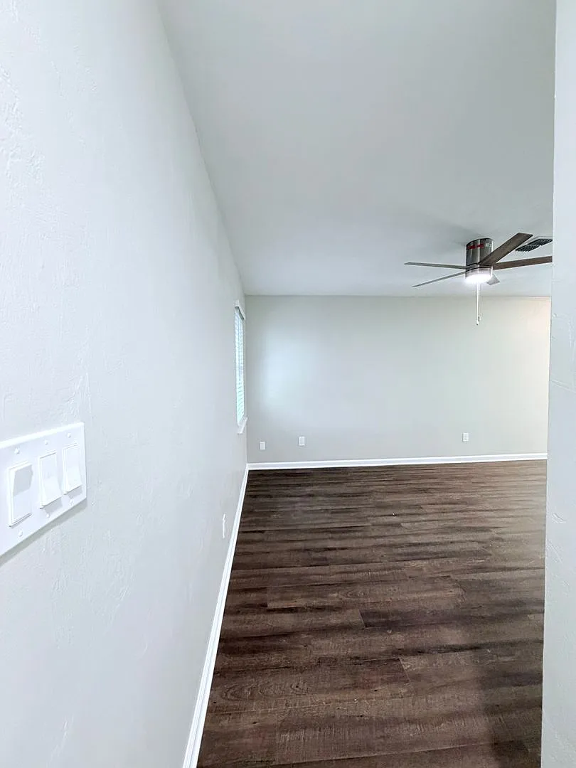 2311 Old St Augustine Rd Apts — Photo 2