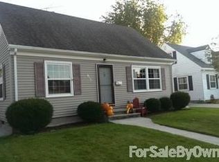 815 25th St, Two Rivers, WI 54241