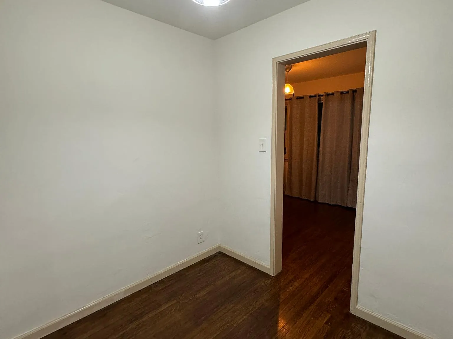 43 Granada Ave — Photo 2