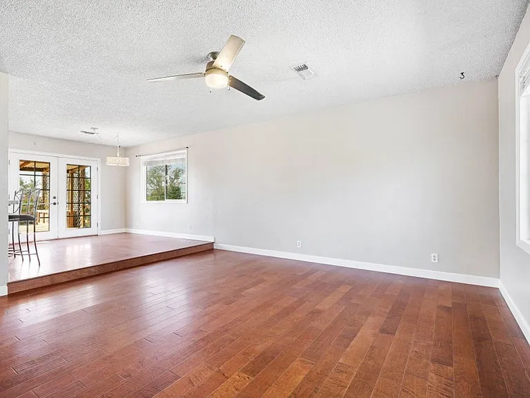 22641 River View Dr — Photo 5