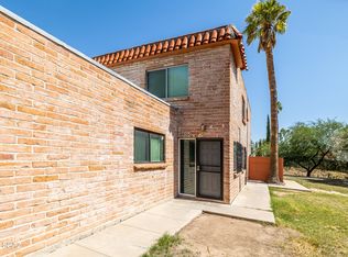 6656 E Calle La Paz, Tucson, AZ 85715