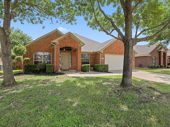 5th image of 3507 Nandina Dr