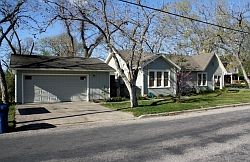 2nd image of 208 S Market St