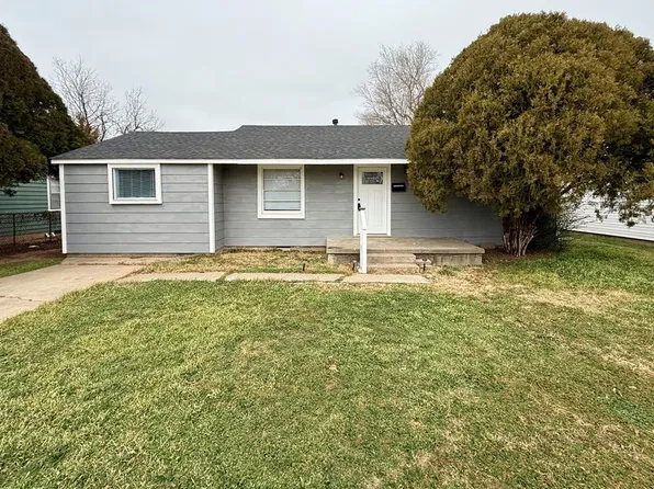 915 Hickory St, Altus, OK 73521