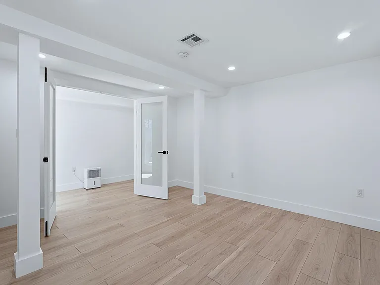 2602 Palisade Ave #1 — Photo 22