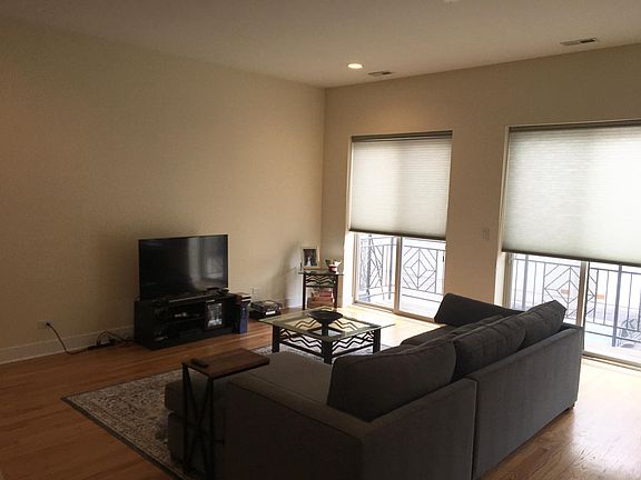 5th image of 2516 N Willetts Ct APT 2C