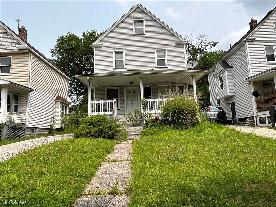 1st image of 13705 Beachwood Ave