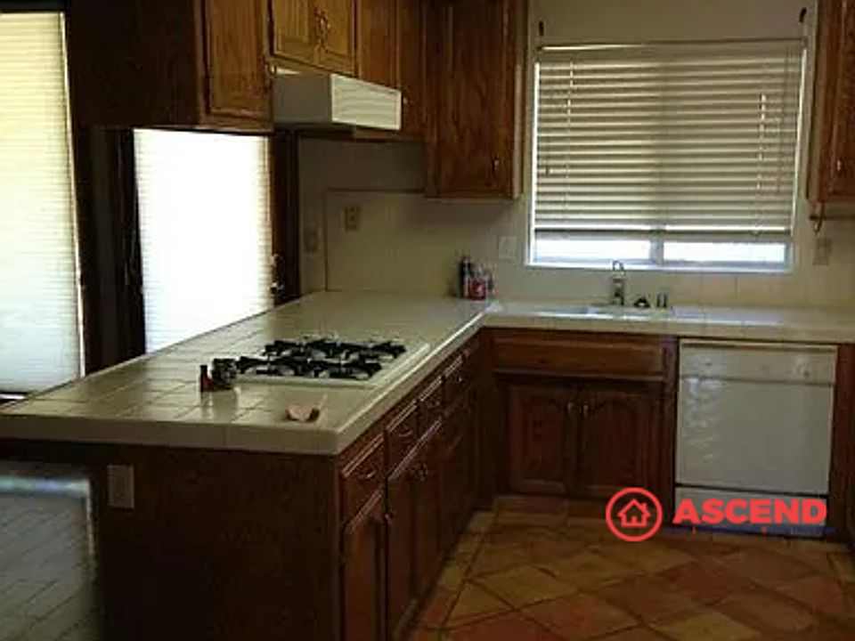 2nd image of 10714 Ottawa Ct