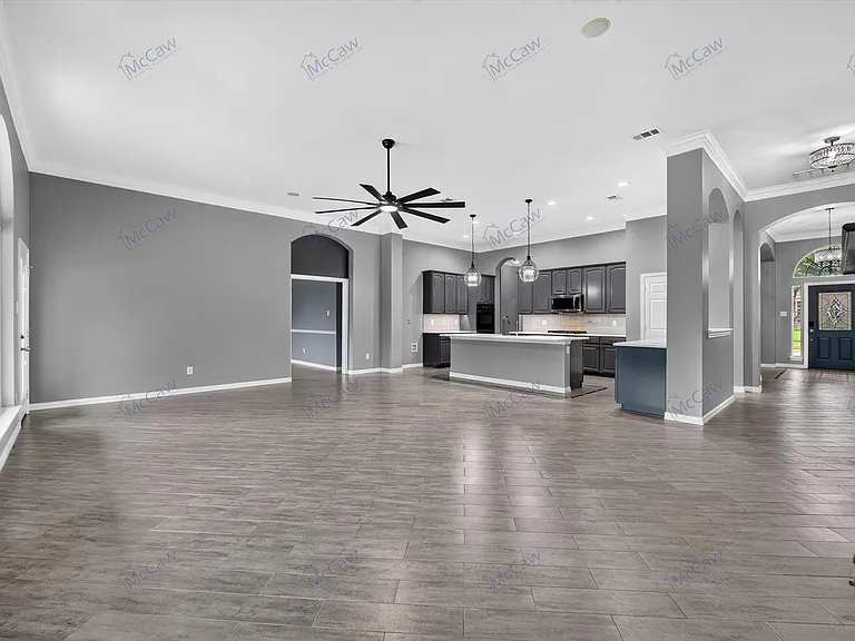 608 Walnut Hollow Dr — Photo 5