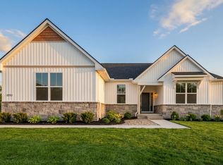 28510 Coyote Ct, New Hudson, MI 48165