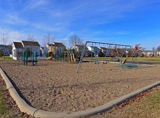 9657 Alvarado Ln N, Maple Grove, MN 55311